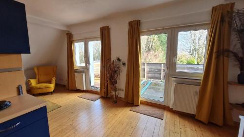 Halbs Apartment | Ferienwohnung Ollywood Hill