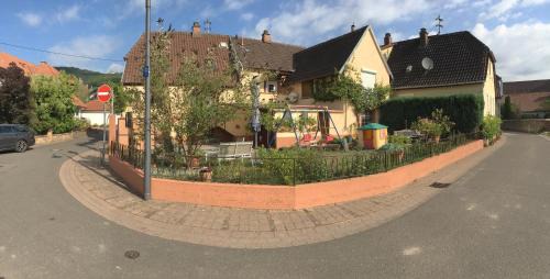 Burrweiler Apartment | Ferienwohnung Südpfalzblick