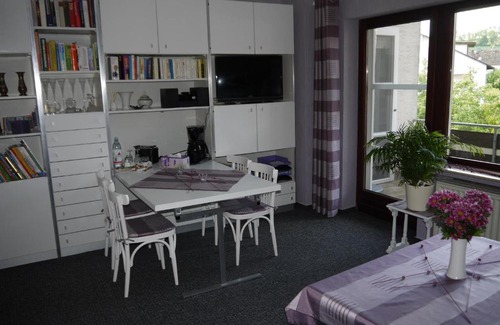 Fritzlar Apartment | Ferienwohnung Schmetterling