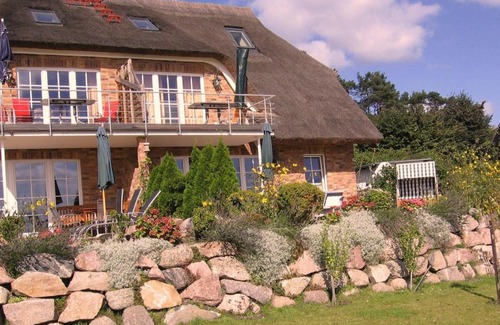 Gross Zicker Apartment | Ferienwohnung-Sonnenkamp-in-Gross-Zicker-Halbinsel-Moenchgut
