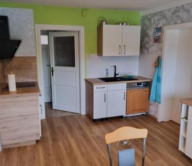 Drochow Apartment | Ferienwohnung "Sonnenschein" mit großem Garten im lausitzer Seenland