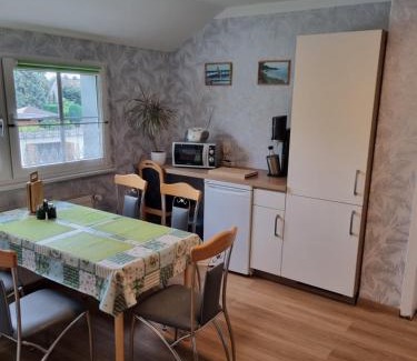 Drochow Apartment | Ferienwohnung "Sonnenschein" mit großem Garten im lausitzer Seenland