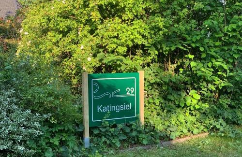 Katingsiel Apartment | Ferienwohnung Suederbootfahrt in Katingsiel zwischen Tönning und St Peter Ording