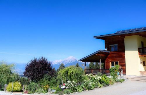 Pill Apartment | Ferienwohnung Weitblick