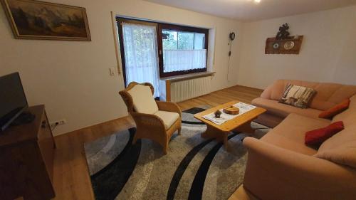 Penzberg Apartment | Ferienwohnung "Xander"