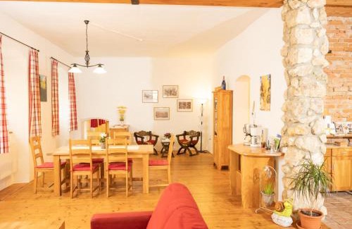 Poysdorf Apartment | Ferienwohnung zum Kapuziner