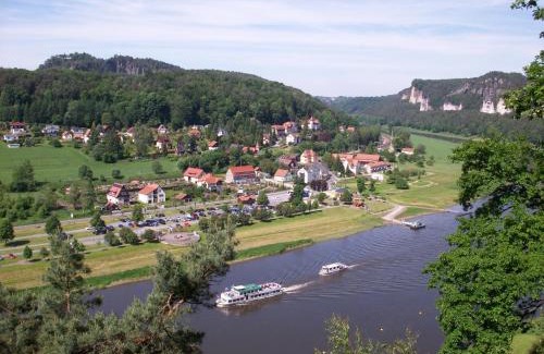 Porschdorf Apartment | Ferienwohnung Zum Lilienstein