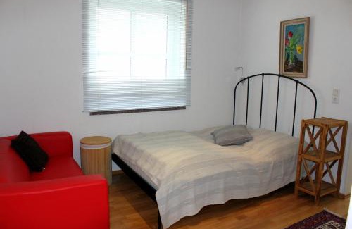 Neuburxdorf Apartment | Ferienwohnung "Zur Alten Schule" Neuburxdorf