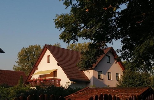 Zwenkau Apartment | Ferienwohnungen am Waldbad Zwenkau