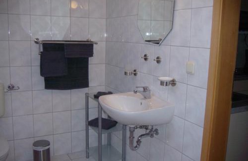 Trassenheide Apartment | "Ferienwohnungen Wiesenblick"
