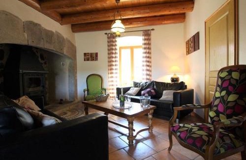 Le Monastier-sur-Gazeille House | Ferme restaurée avec jardin clos et terrasse, proche Puy en Velay - FR-1-582-271