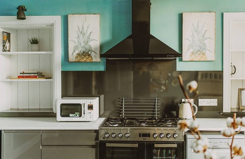 Portpatrick Cottage | Fern Forest House- UK31047