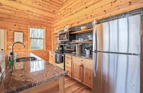 McArthur Cabin | Fern Haven A Modern Take on Hocking Hills Cabins