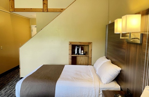 East Kootenay Hotel | Fernie Stanford Resort