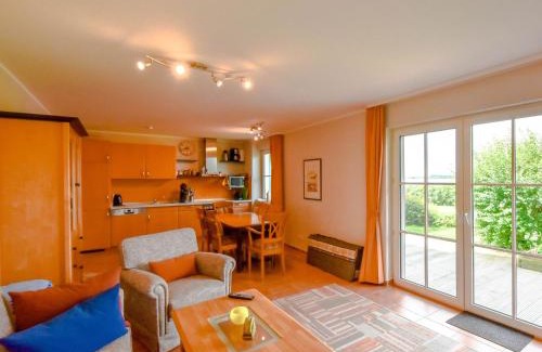 Neuenkirchen Apartment | Fewo Boddenblick im EG - mit Blick auf den Breetzer Bodden