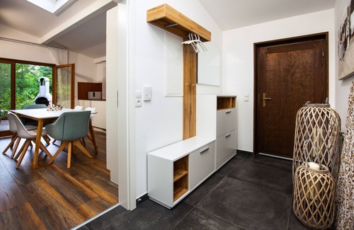 Trippstadt Apartment | Fewo/haus zur Alleinigen Verfügung mit Grossem Gartenparadies Inkl. Teich