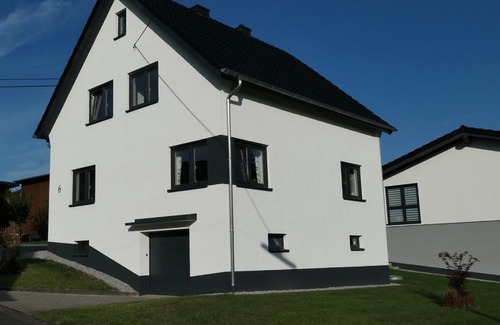 Hartlingen Apartment | FEWO Hof Elbbachtal