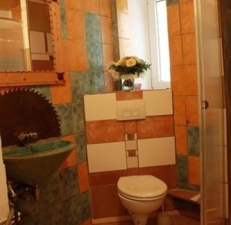 Kirch Mulsow Apartment | Fewo Kerzenzimmer - Märchen aus Wachs und Flamme