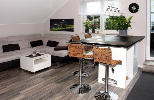 Ost Apartment | FeWo Leipzig 2019 Modern 4-P. Apartment / good infrastructure in a quiet location