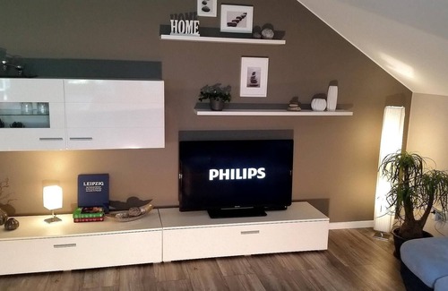 Ost Apartment | FeWo Leipzig 2019 Modern 4-P. Apartment / good infrastructure in a quiet location