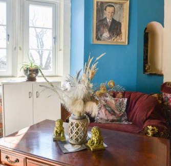 Hildburghausen Apartment | FeWo Prinz Eugen & Salome Schloss Weitersroda