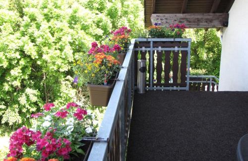 Echthausen Apartment | Fewo Ruhrblick com