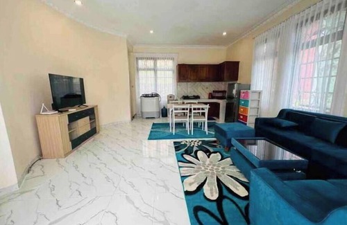 Cipanas Villa | (FF4-9) Comfort villa - Two bedrooms Garden View