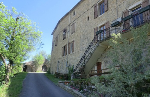 Saint-Jean-d'Alcapies House | Field Alcapies authentic SUITE (Millau viaduct/cellar of Roquefort)