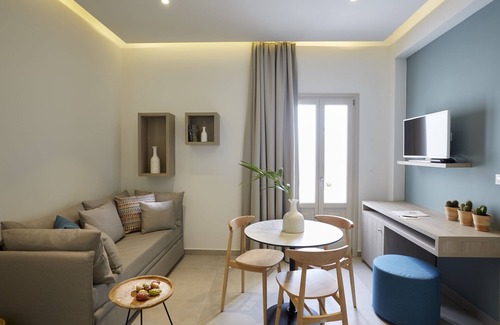 Oia Hotel | Fileria Suites