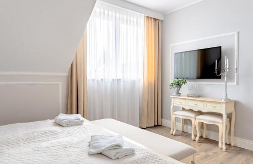 Oslonino House | Filip Pokoje - Bufet Śniadaniowy, Sauna, Rowery w Cenie Pobytu - Idealny Wpoczynek nad Zatoką Pucką