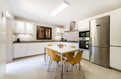 S Horta House | Finca Cas Mungi, 10 persons with BBQ, swimming poo