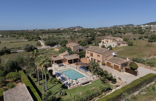 S Horta House | Finca Cas Mungi, 10 persons with BBQ, swimming poo