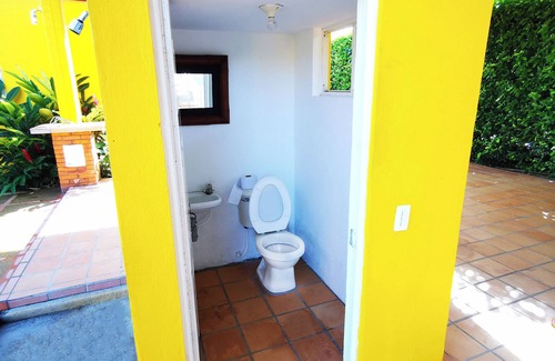 Apiay House | Finca La Pintora: Capacidad 24 personas, WIFI, a 5 minutos de Villavicencio.