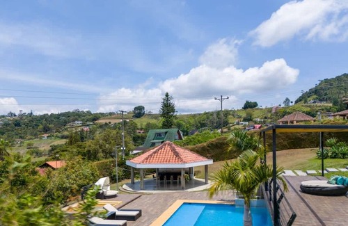 Calima House | Finca San Antonio - Stunning Luxury by Lago Calima
