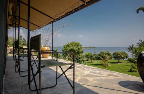 Buhongo Cabin | Find a quiet Beach resort at Rushel Kivu Resort