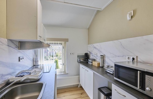 Eefde Apartment | Fine quiet house for walkers or cyclists