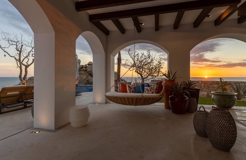 Pedregal Villa | Finest Luxury, All-Inclusive Private Resort Villa, La Datcha in Pedregal