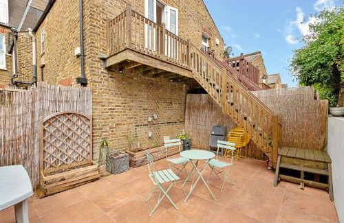 Thamesfield Apartment | Finest Retreats - Felsham