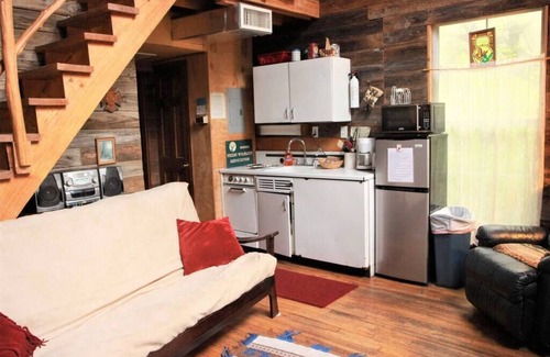 Marble Falls House | Firehouse Cabin at Hamilton Creek