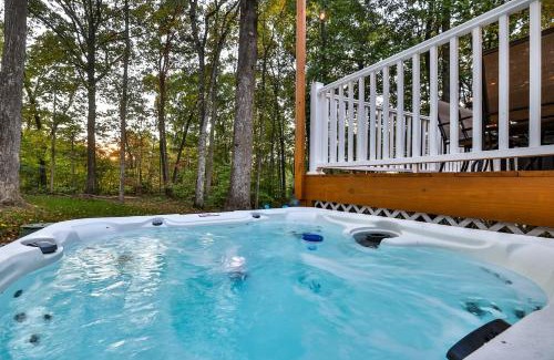 Millville House | Firepitbbqhot Tubkingfull Kitchensmarttvpets