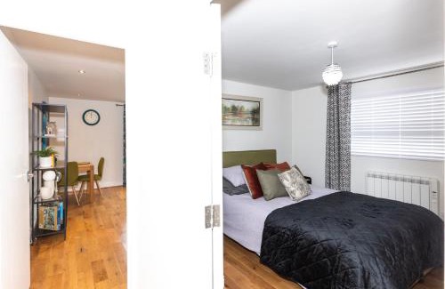 Brandon Apartment | First Class Flat