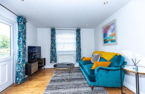 Brandon Apartment | First Class Flat