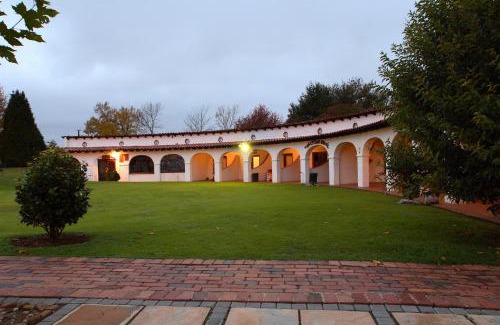 Mooirivier Hotel | First Group Midlands Saddle and Trout