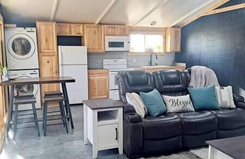 Jefferson House | Fish Cabin at the Pines