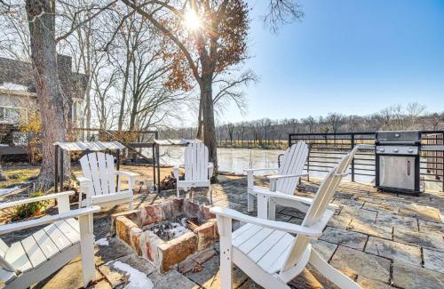 Cotter House | Fish House with Deck, Fire Pit and River Views