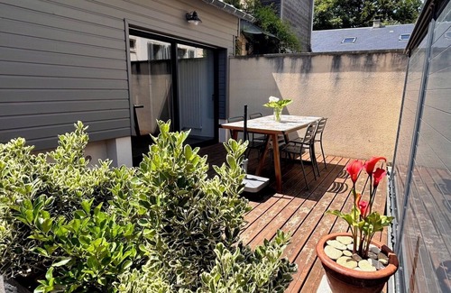Luc-sur-Mer House | Fisherman's cottage with terrace and parking 30 m from the sea