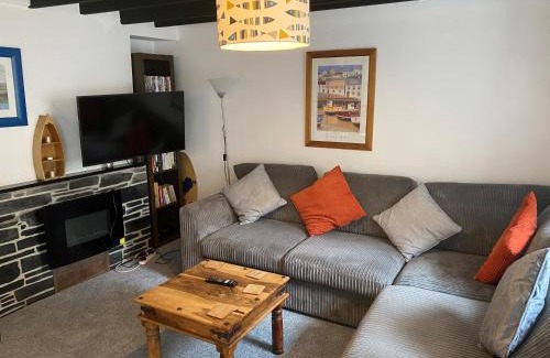 Mevagissey House | Fisherman's Cottage in Mevagissey - 2 Bedrooms