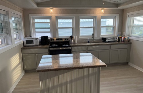 Brazoria House | Fisherman's Dream - Birdwatcher's Delight