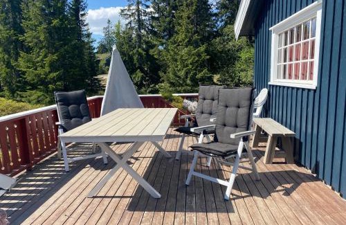 Loten Municipality House | Fjellkos og ro på Budor 4 roms hytte med peis og wifi