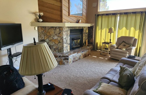 Flagstaff House | Flagstaff Country Club, Endless Summer Recreation.